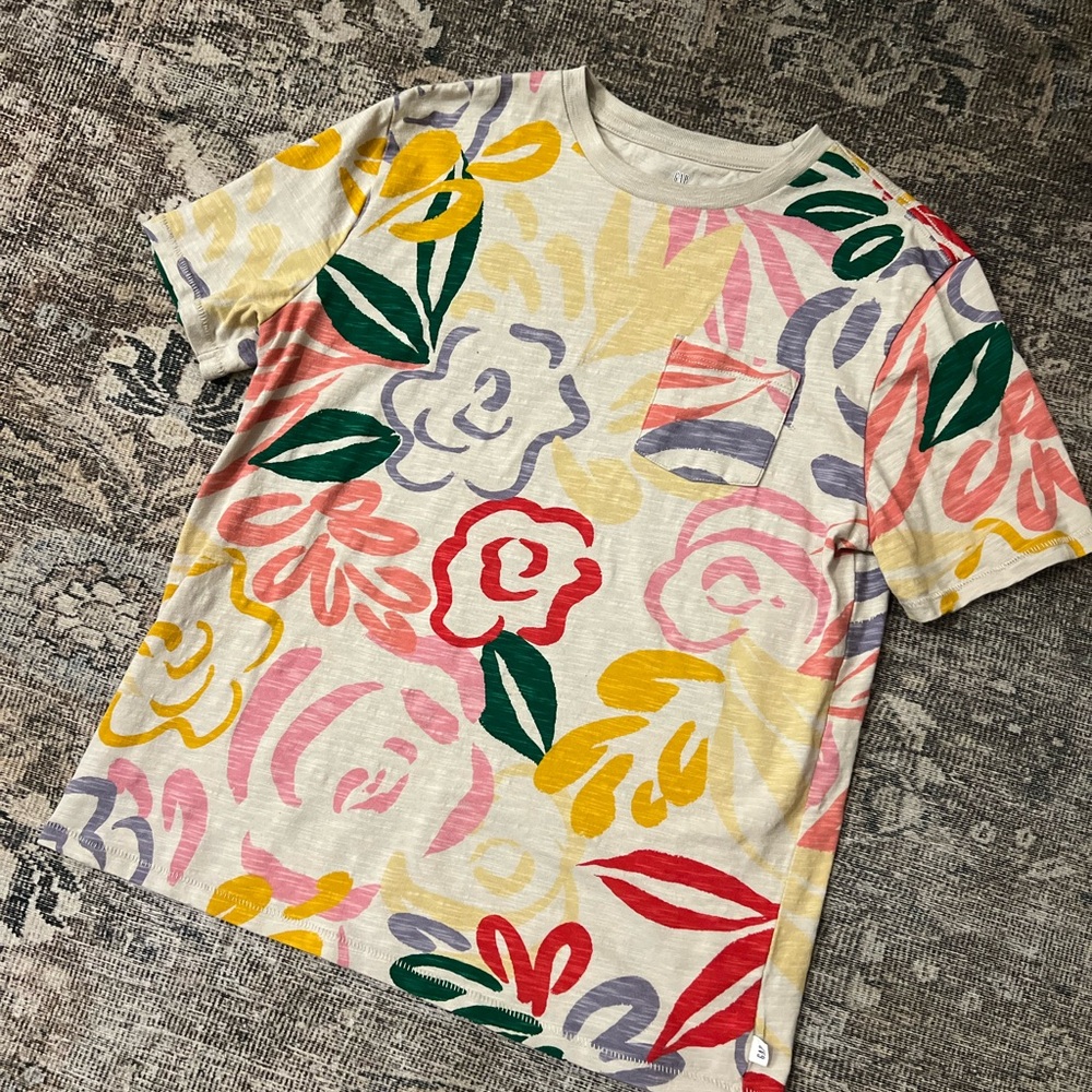 GAP Kids Organic Cotton One Pocket Floral T-Shirt XXL